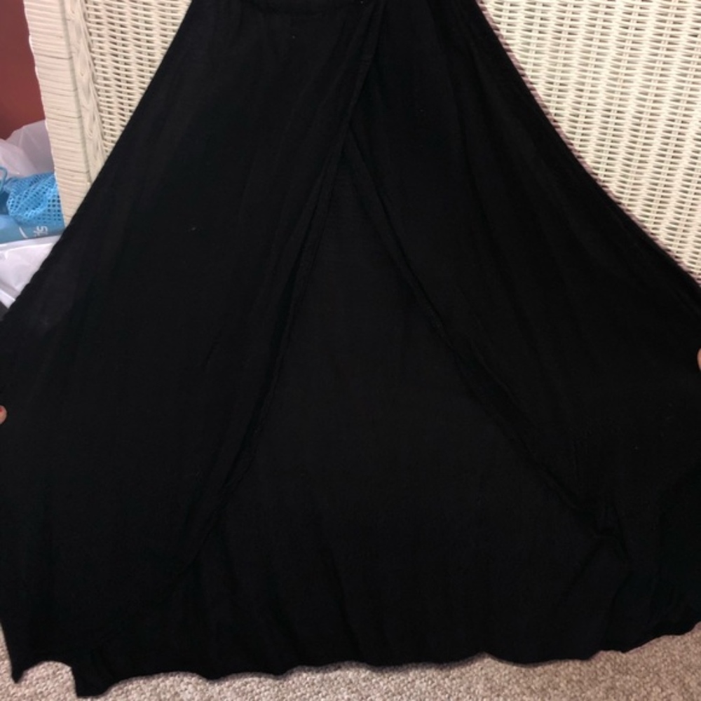 Open Back Tank Top - Picture 2 of 3